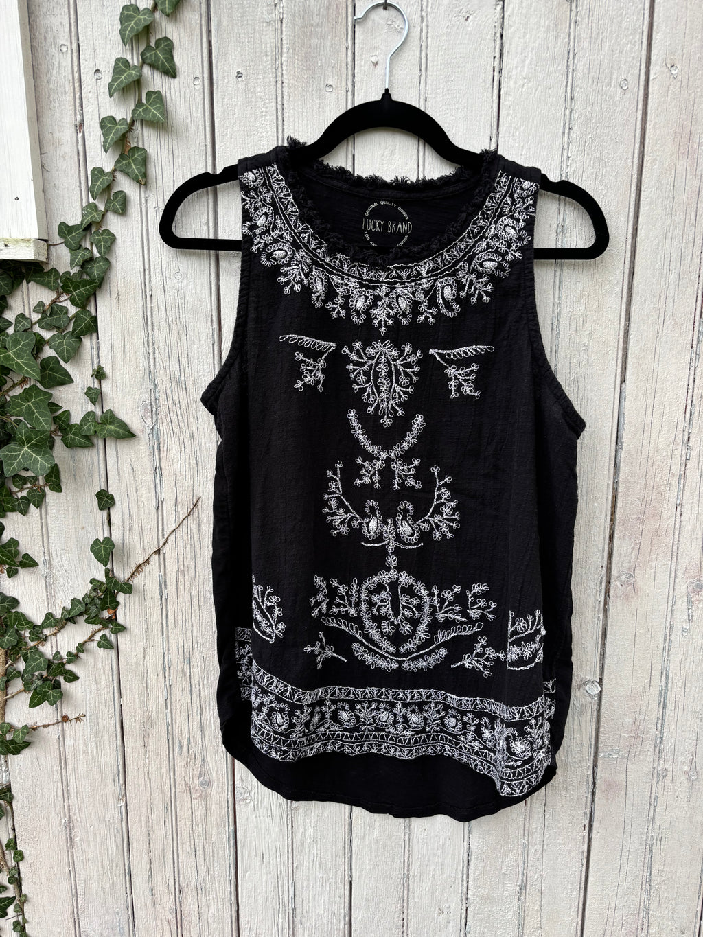 Lucky Brand Sleeveless Top, Medium