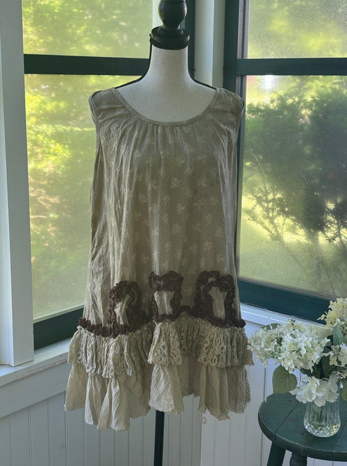 Indigo Thread Co boho summer dress sage floral cotton lace ruffle hem size medium NWT front view