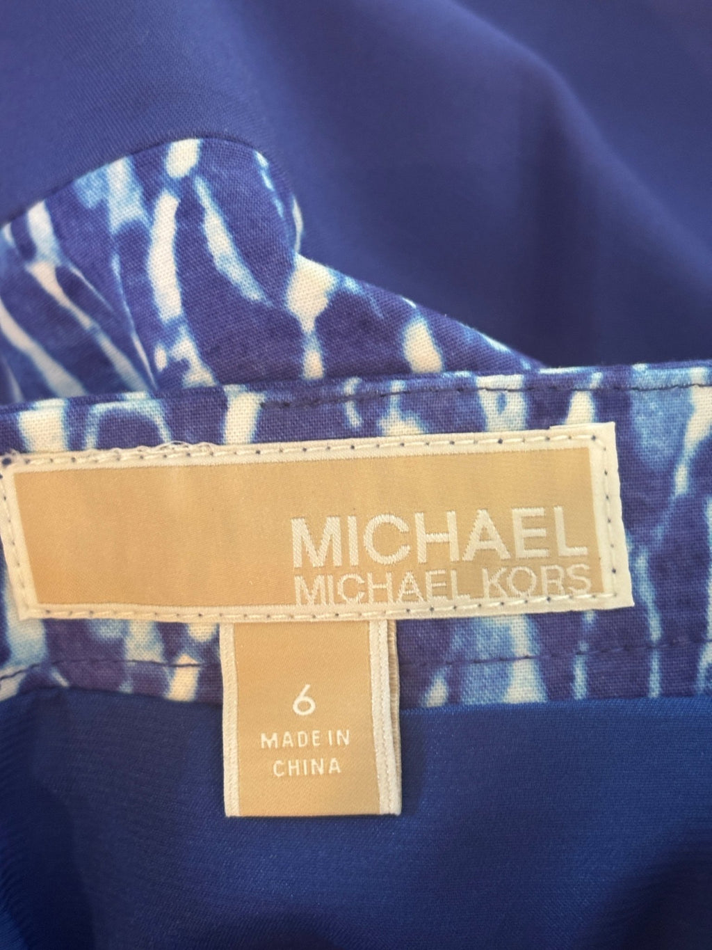 Michael Michael Kors brand label and size 6 tag