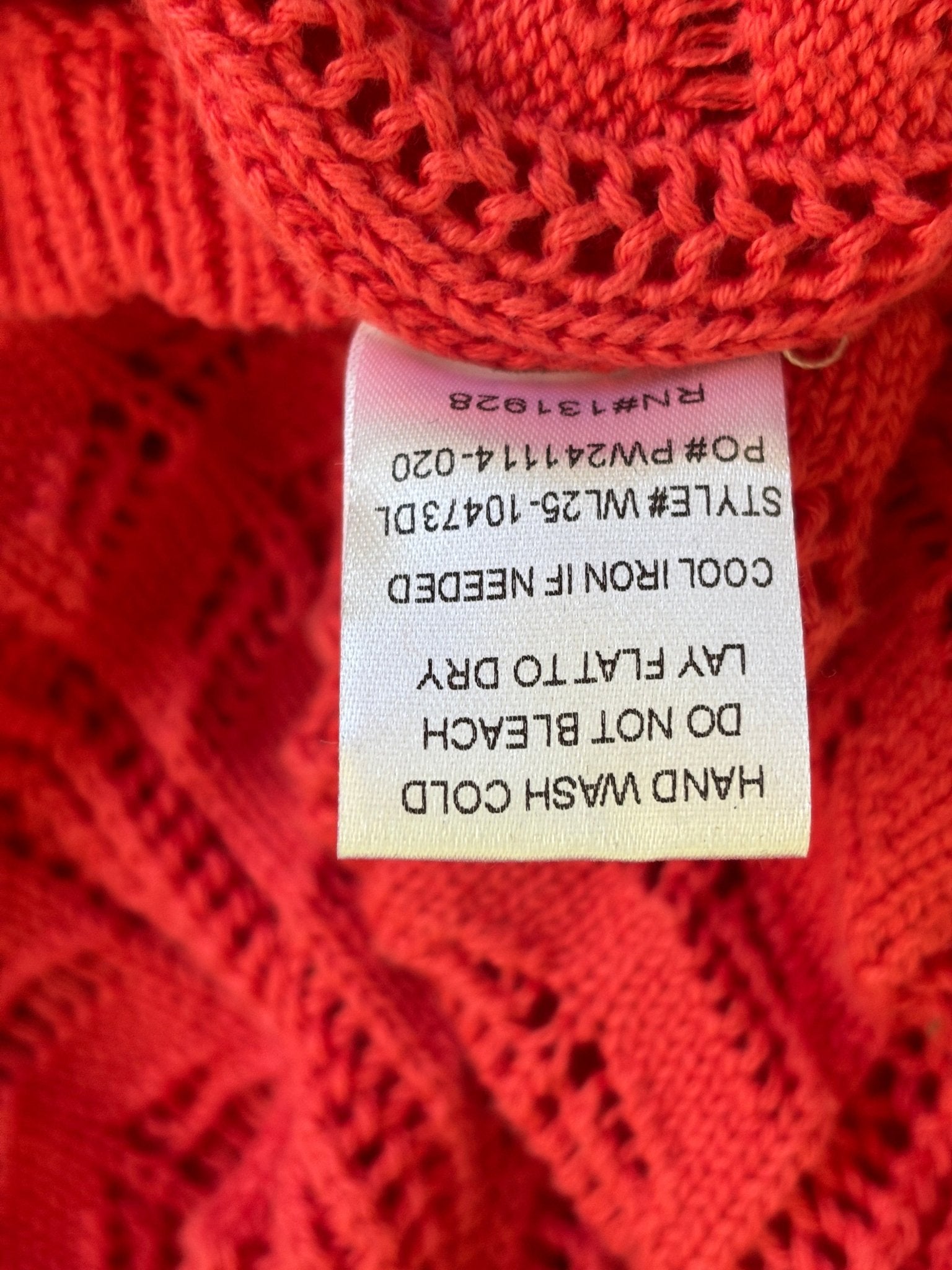 Olivia Grey pointelle cardigan fabric label 100% cotton size medium Sassy and Chic
