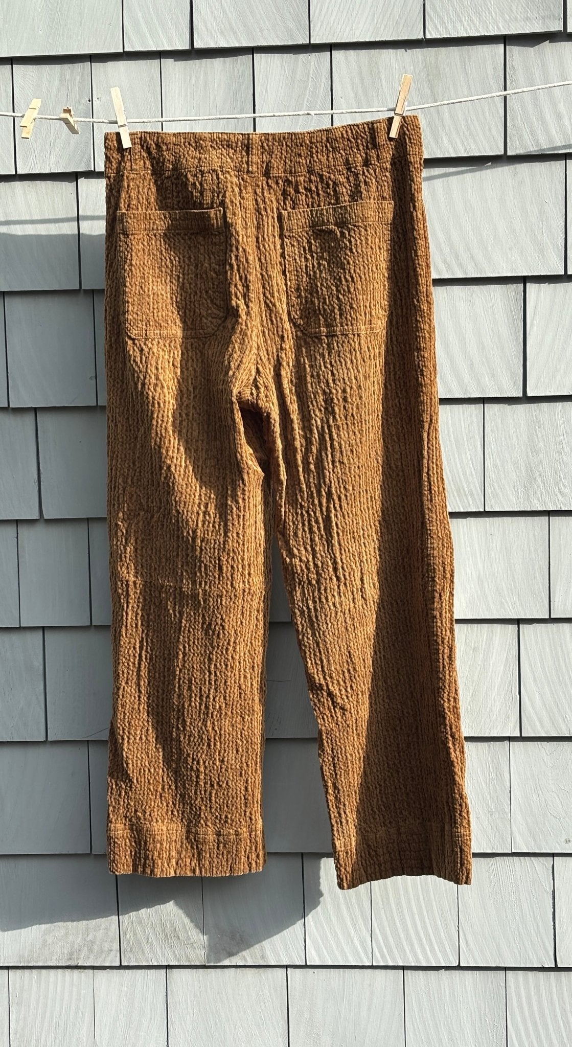 Habitat textured pants back view like new Sassy and Chic