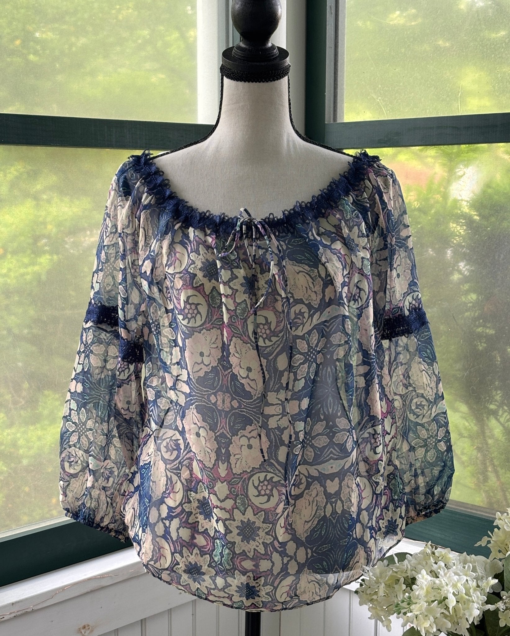 Foxiedox navy floral peasant blouse front view size medium NWT