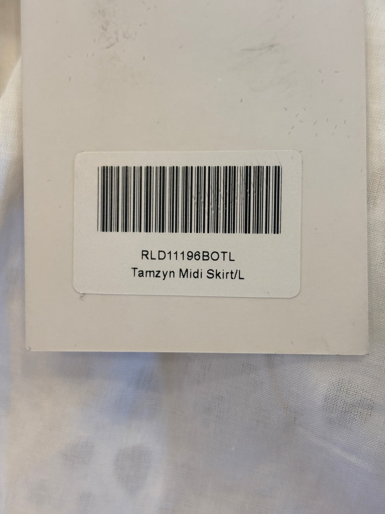 Sabo Luxe Tamzyn Midi Skirt size L tag with barcode