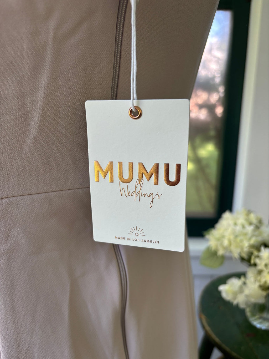 Show Me Your Mumu MUMU Weddings brand tag made in Los Angeles NWT Zurich Knot Gown