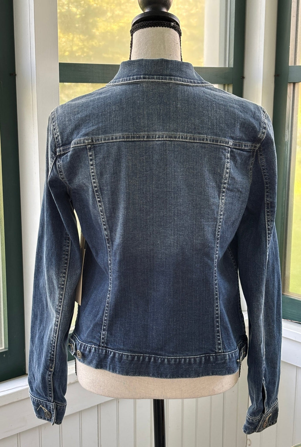 Vince Camuto medium wash denim jacket back view classic silhouette brand new tags Sassy and Chic
