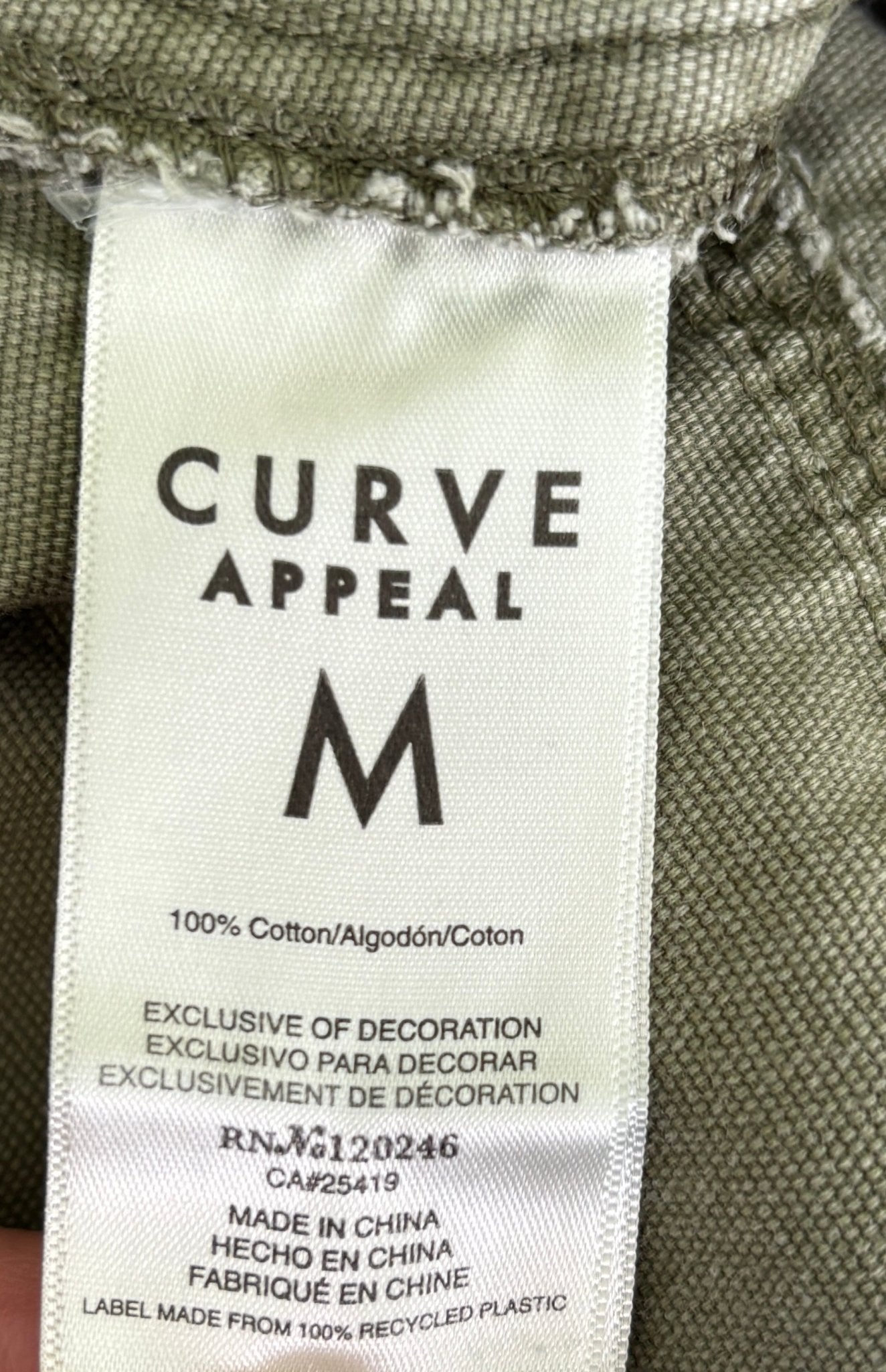Curve Appeal olive utility jacket brand label size medium like new Sassy and Chic