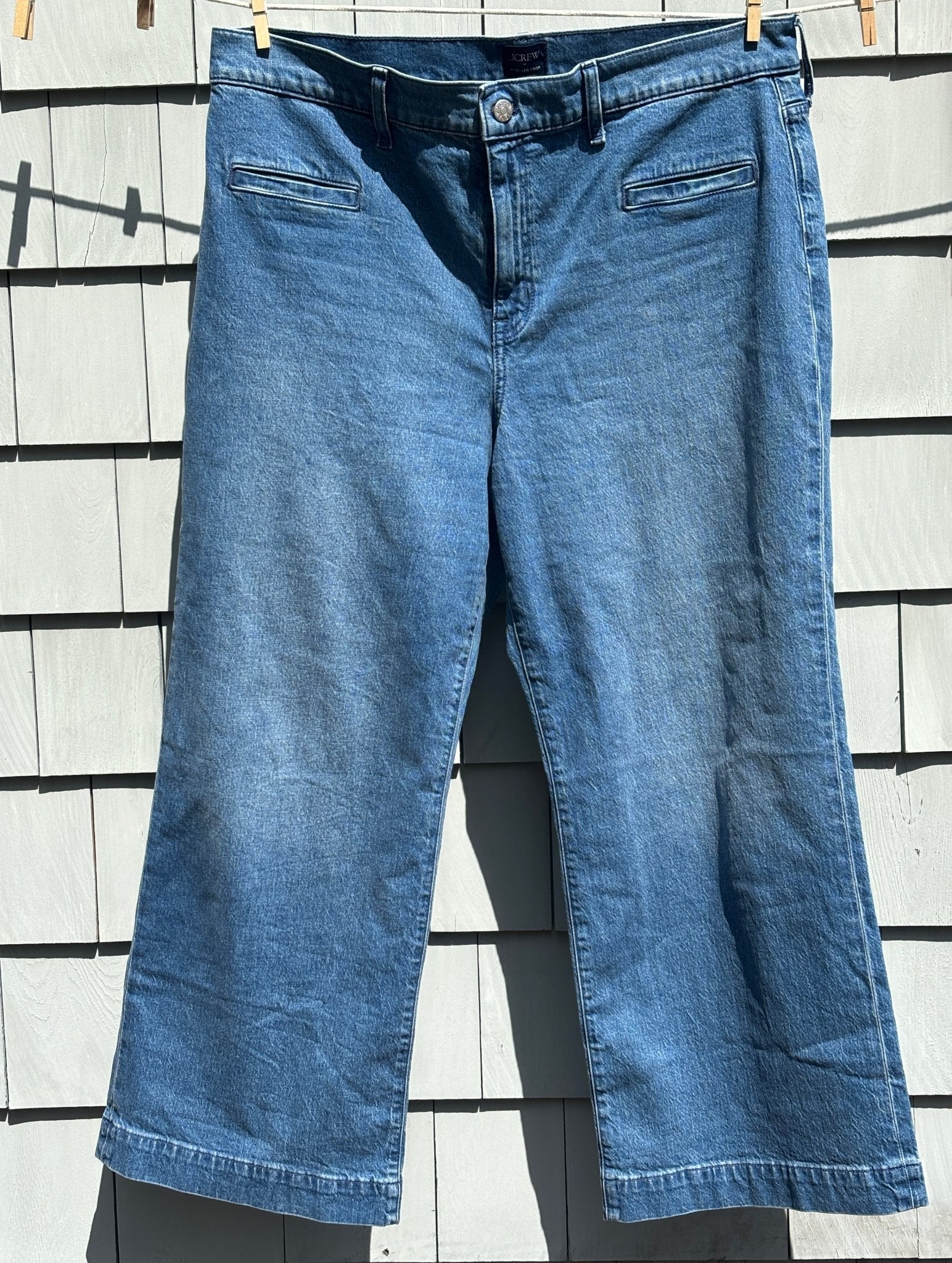 JCrew Wide Leg Crop jeans medium wash front view thrifted jeans new with tags Sassy and Chic