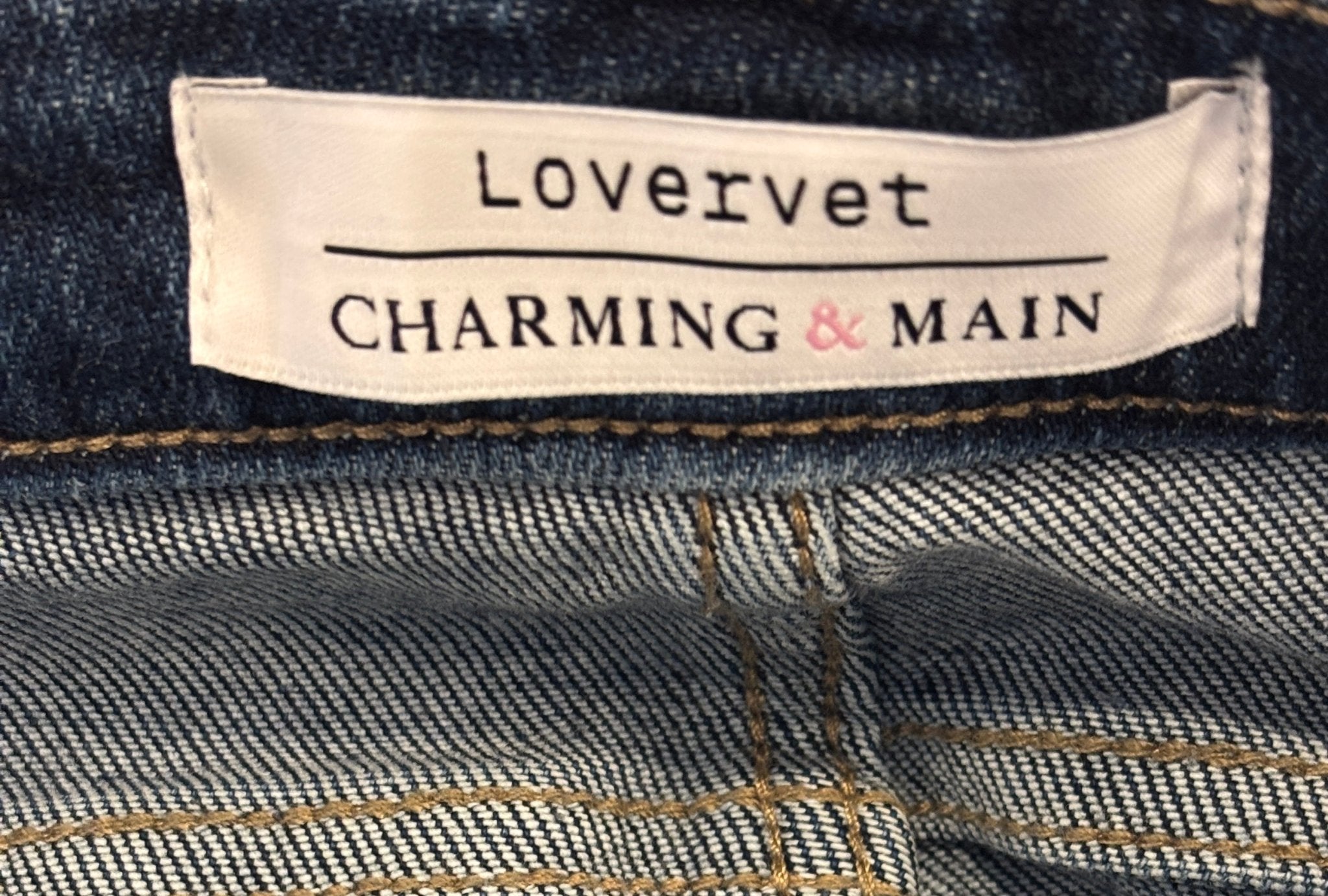 Lovervet Charming Main brand label thrifted jeans new with tags Sassy and Chic