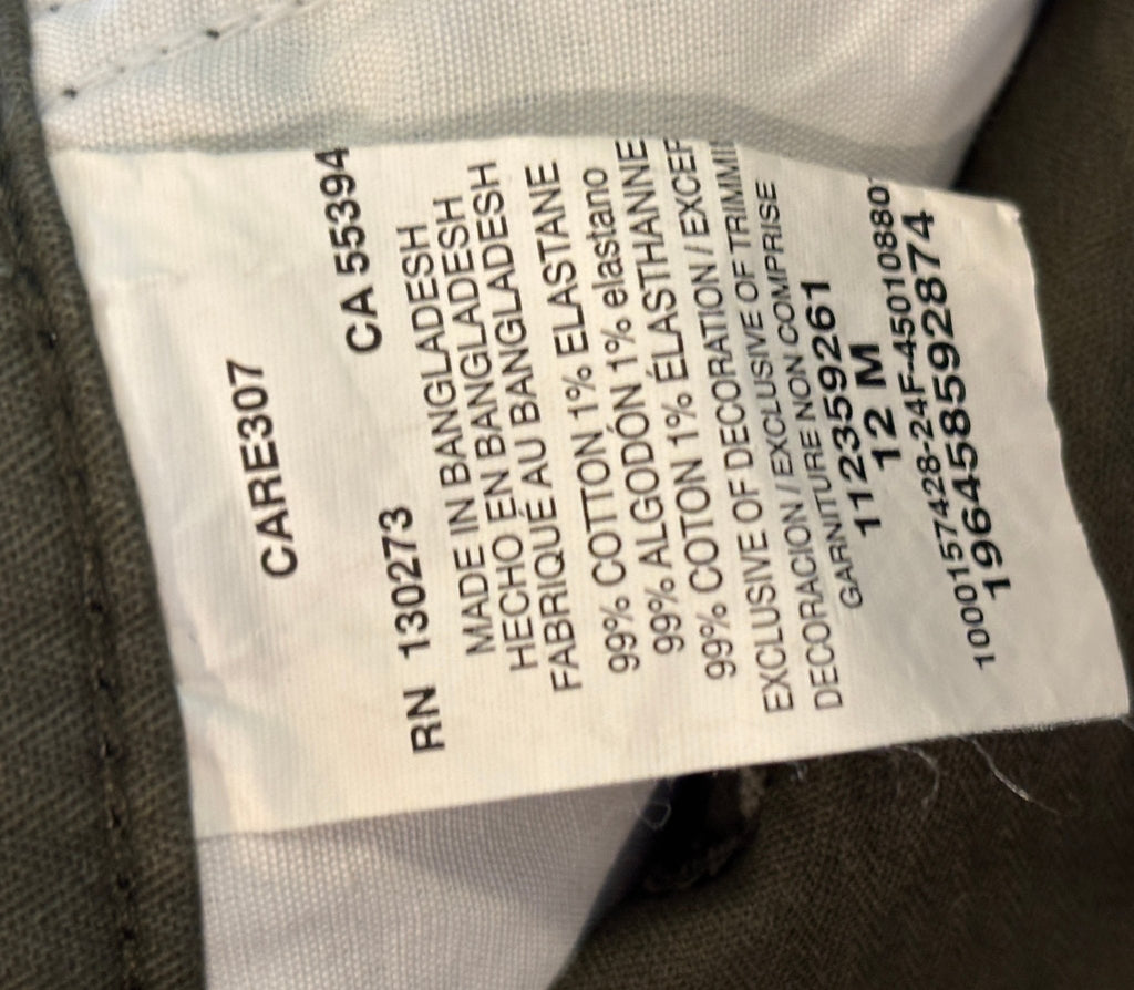 Lee Heritage carpenter pants care label 99 cotton 1 elastane size 12M thrifted pants Sassy and Chic
