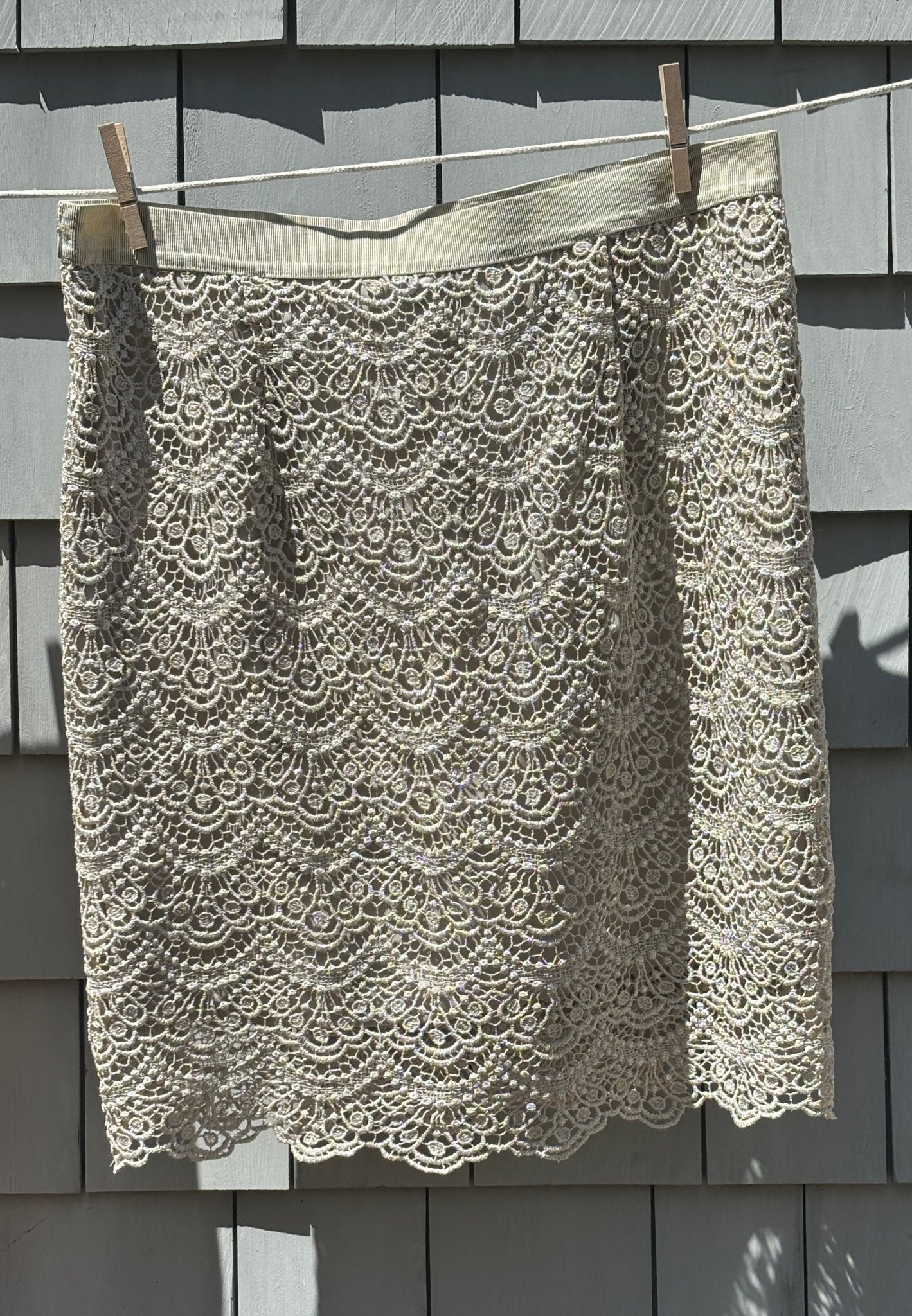Ann Taylor ivory lace pencil skirt back view grosgrain waistband thrifted skirts Sassy and Chic