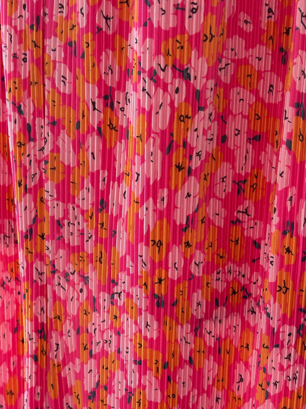 Petal Pup Minelli Pleat Midi Skirt hot pink fabric detail close up thrifted skirts Sassy and Chic