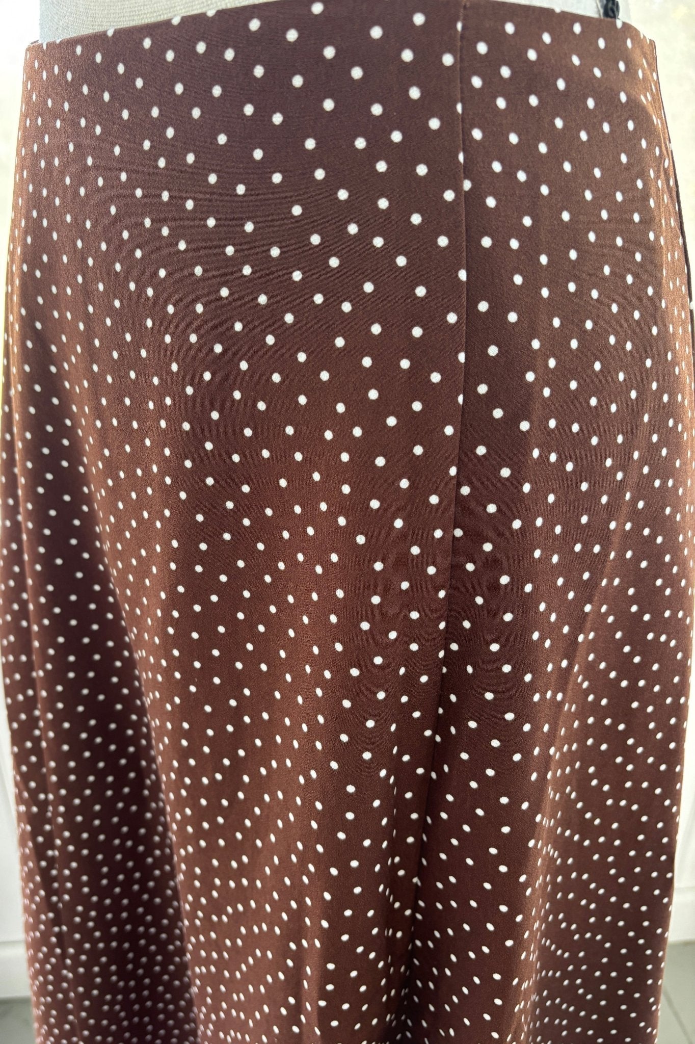 WHBM brown polka dot A-line midi skirt detail close up polka dot print like new Sassy and Chic