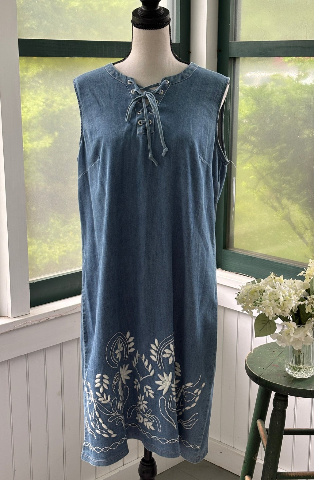 Thrifted dresses Westport 1962 denim lace-up embroidered shift dress front view size 12 NWT